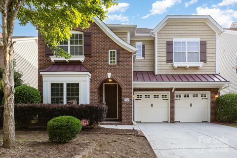 9429 Ridgeforest Drive Charlotte NC 28277