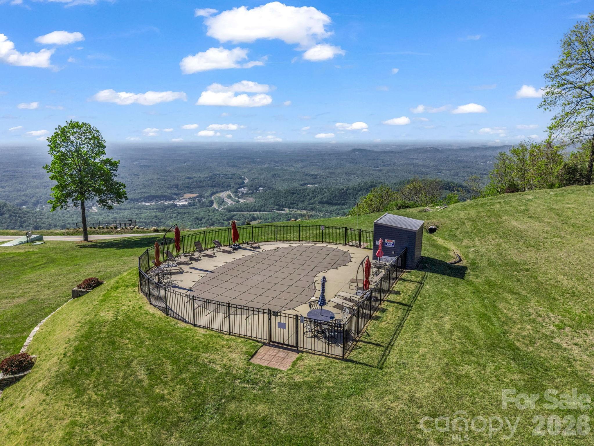 The Brow - Residential