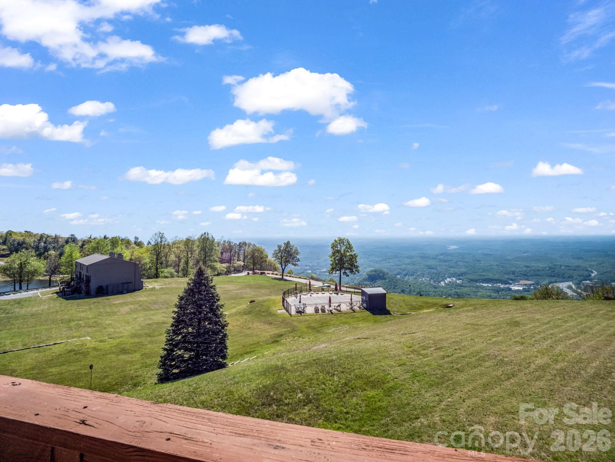 The Brow - Residential