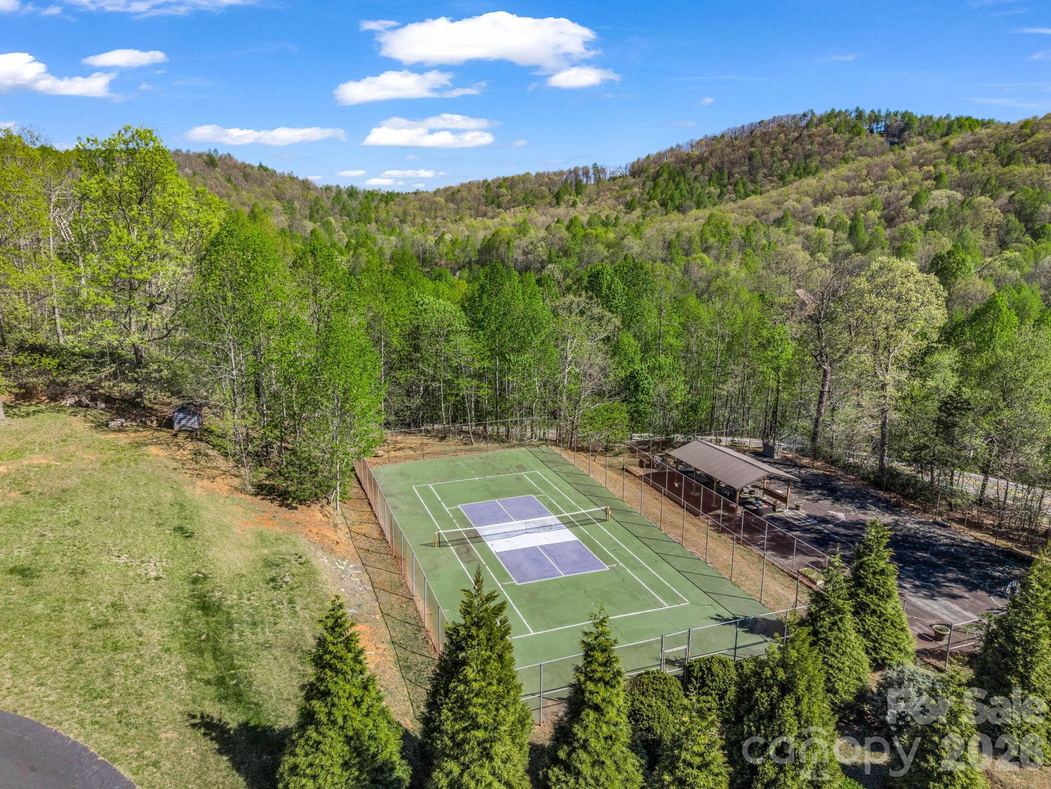 The Brow - Residential