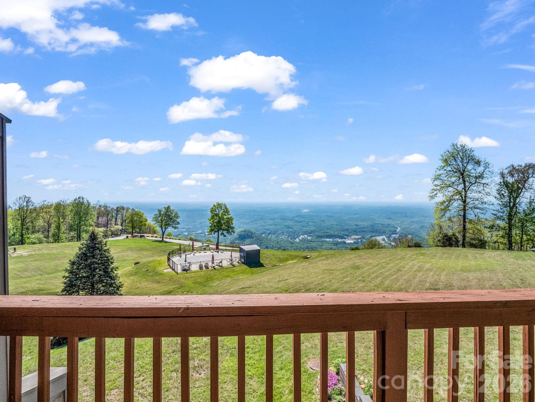 The Brow - Residential