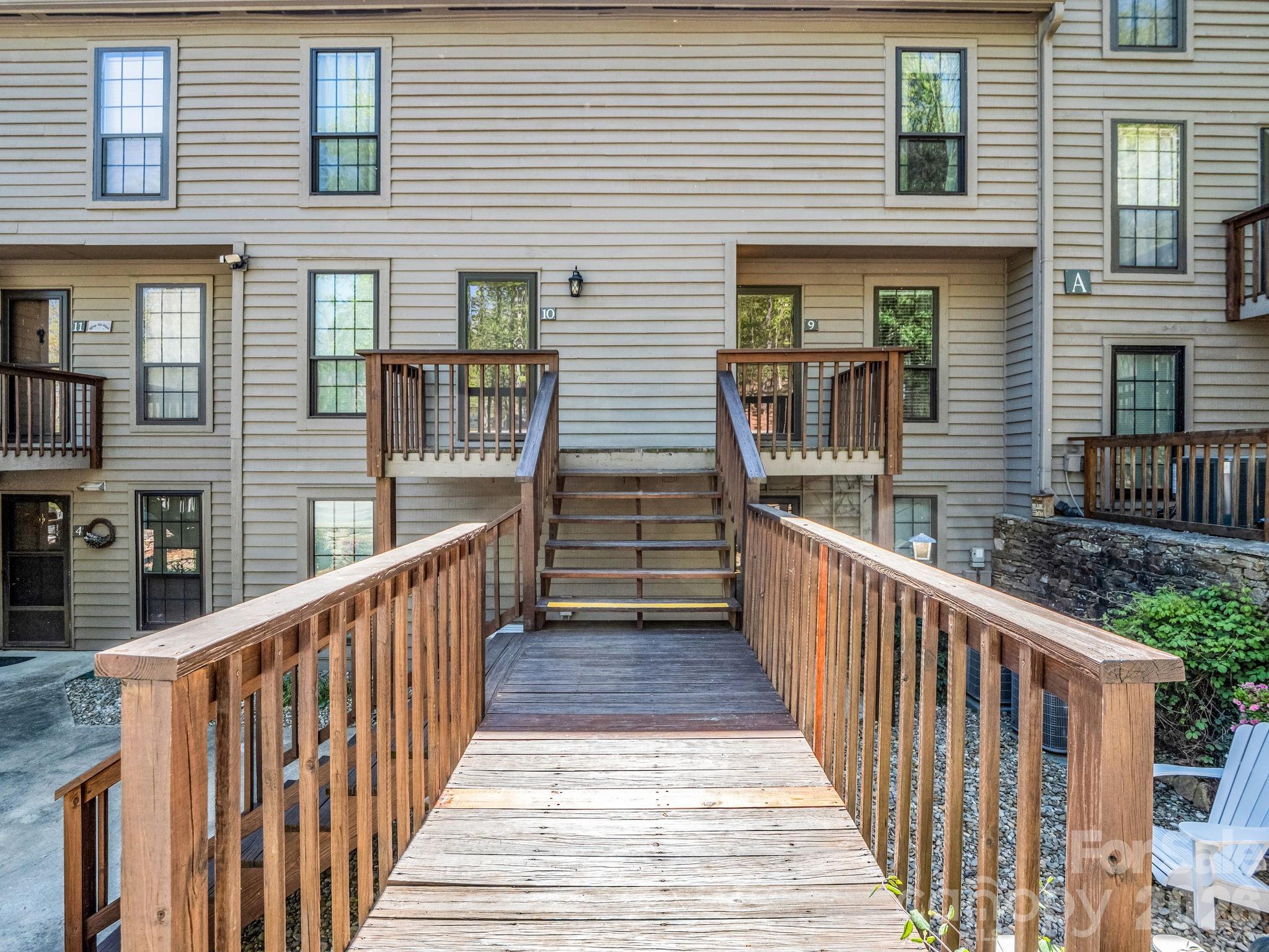 The Brow - Residential