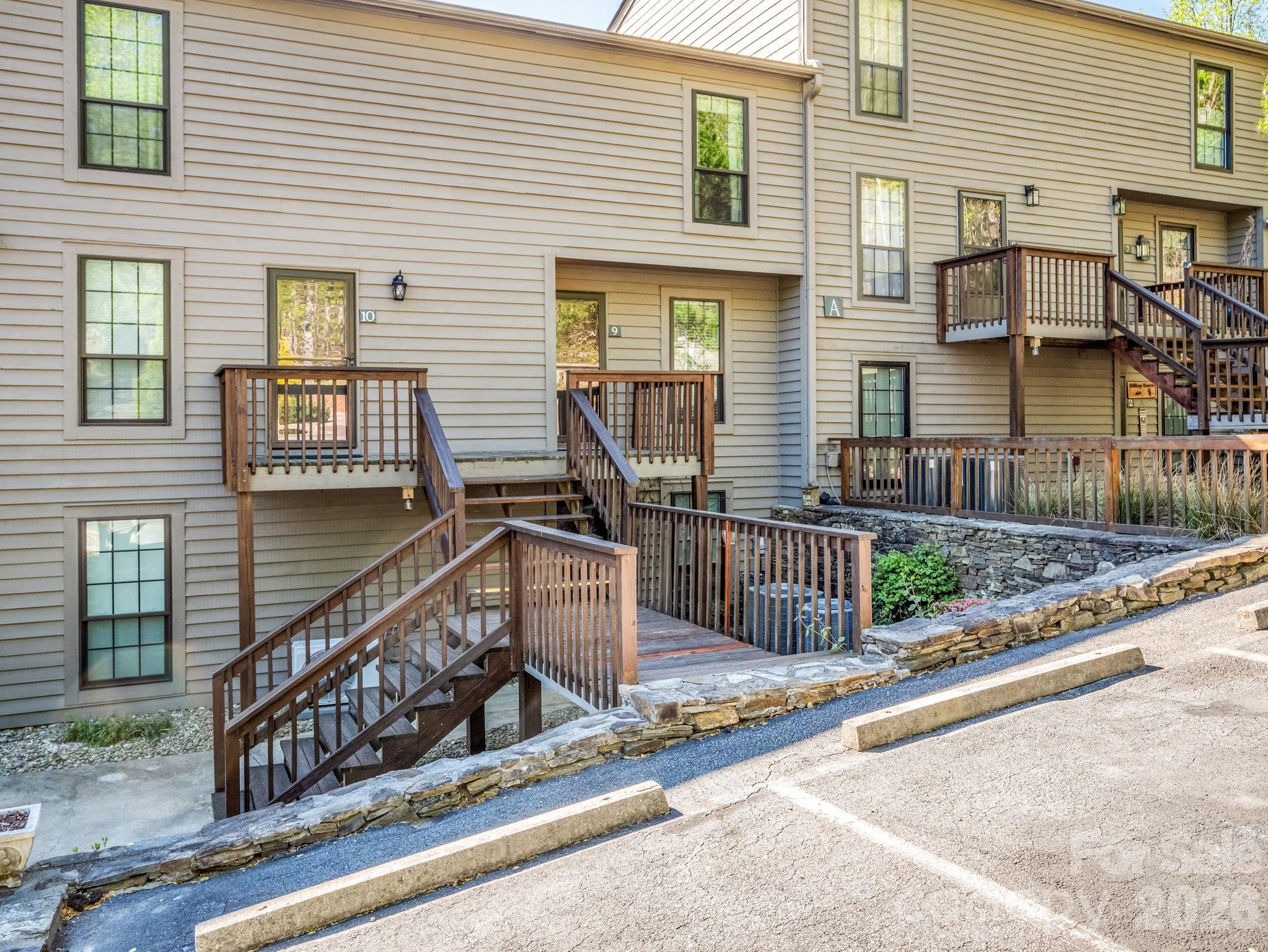 2881 White Oak Road A 9