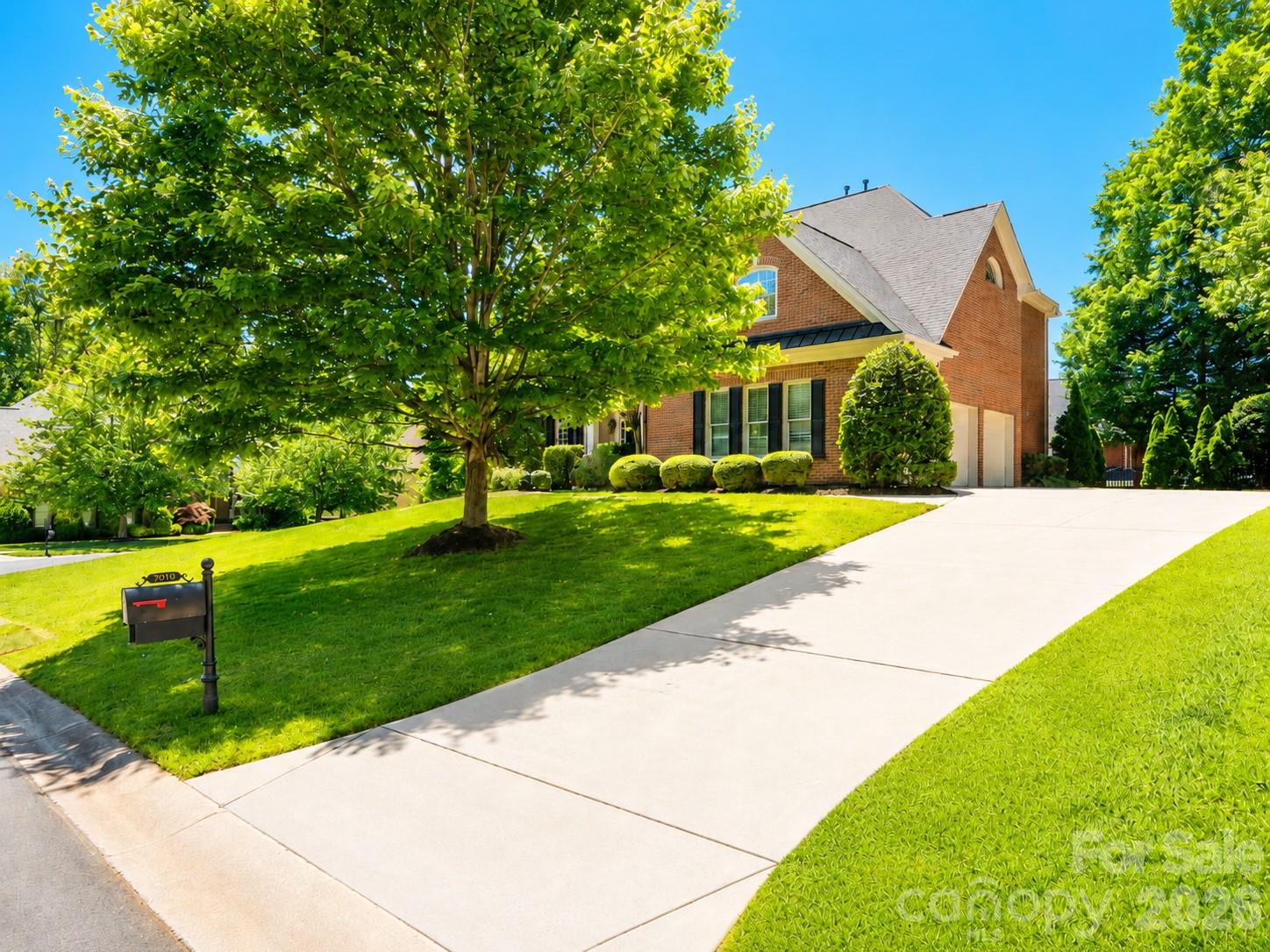 7010 Stanbury Drive