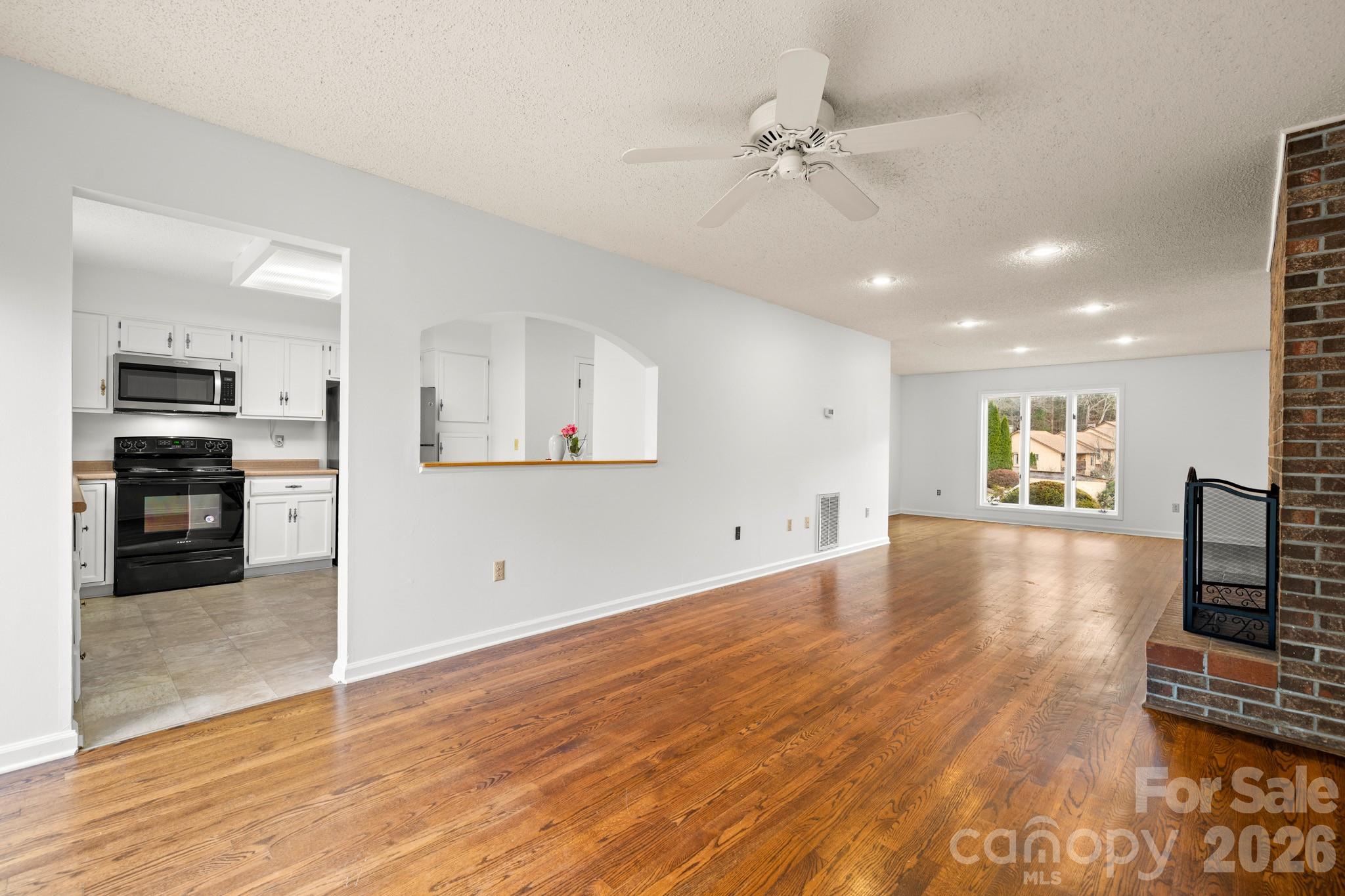 Pebble Creek - Residential