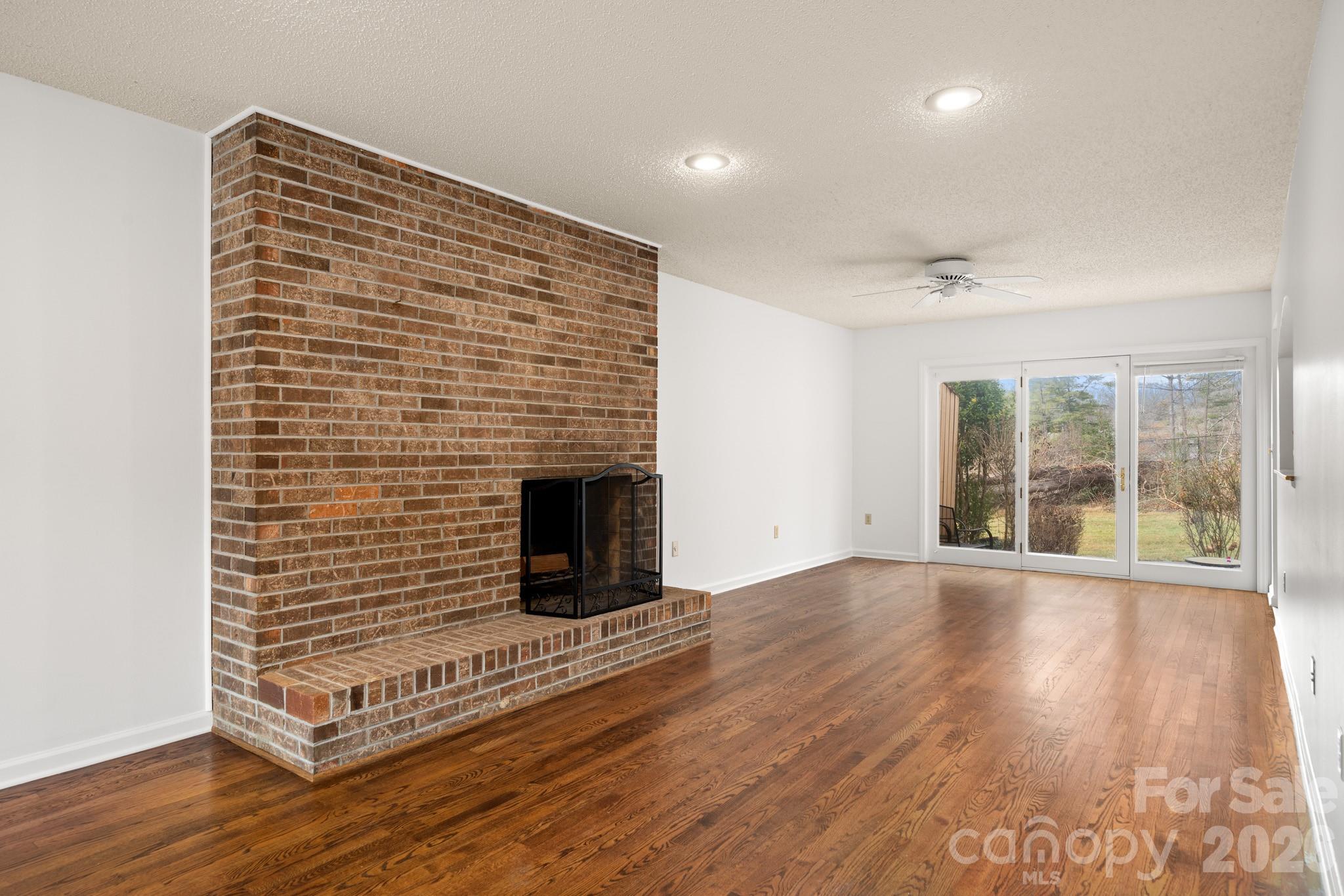 Pebble Creek - Residential