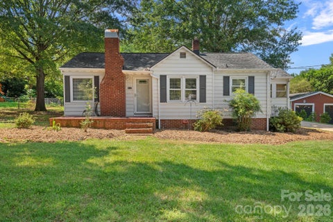Photo of 1127 Thompson Avenue, Charlotte, NC 28216 (MLS # 4420178)