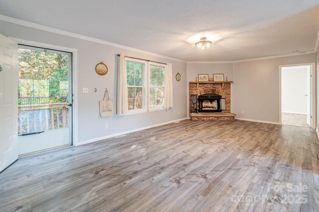 6 Clark Meadow Lane