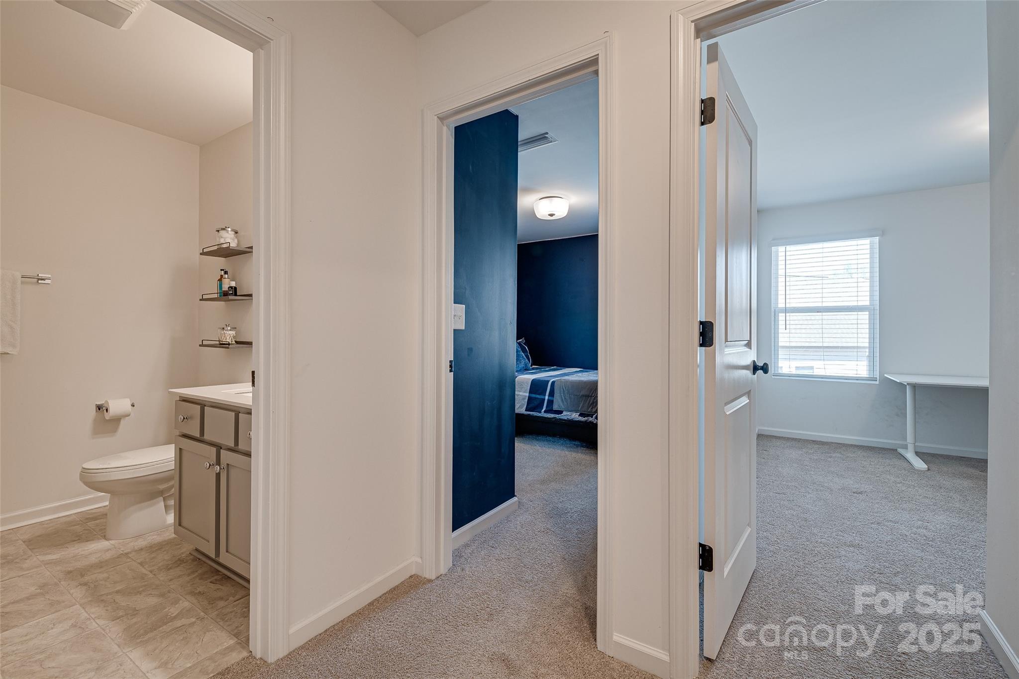 Charlotte, North Carolina 28214, United States, 3 Bedrooms Bedrooms, ,3 BathroomsBathrooms,Residential,Under Contract,100939