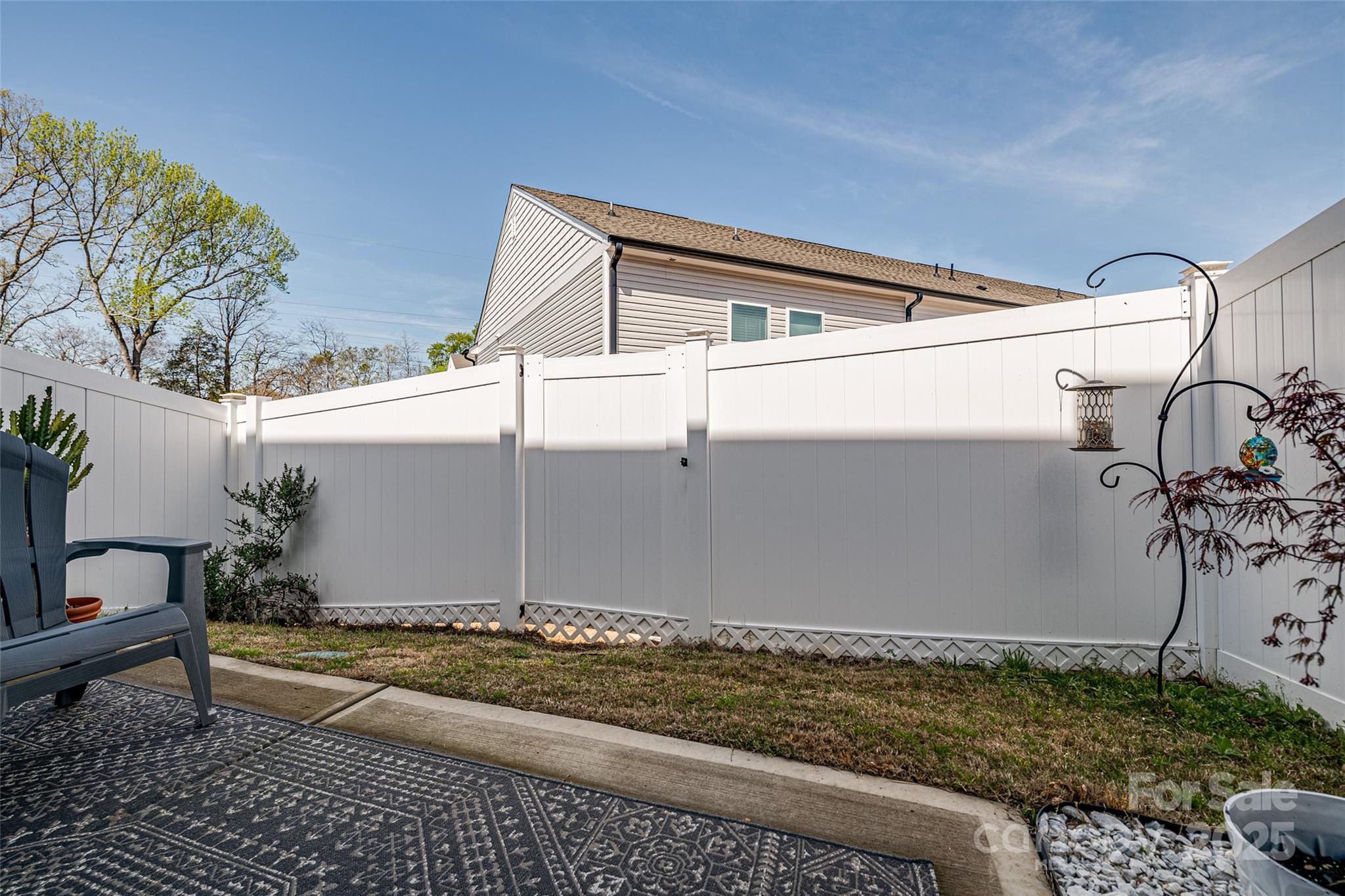 Charlotte, North Carolina 28214, United States, 3 Bedrooms Bedrooms, ,3 BathroomsBathrooms,Residential,Under Contract,100939