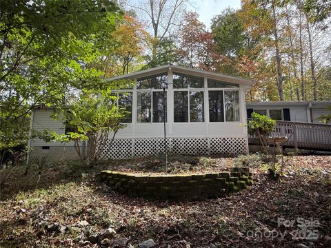 10 Greenwood Acres Drive Mills River NC 28759