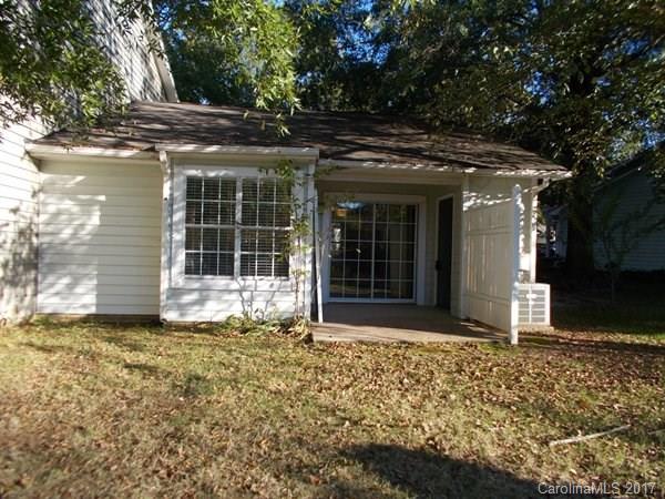 Manor Lake - Residential