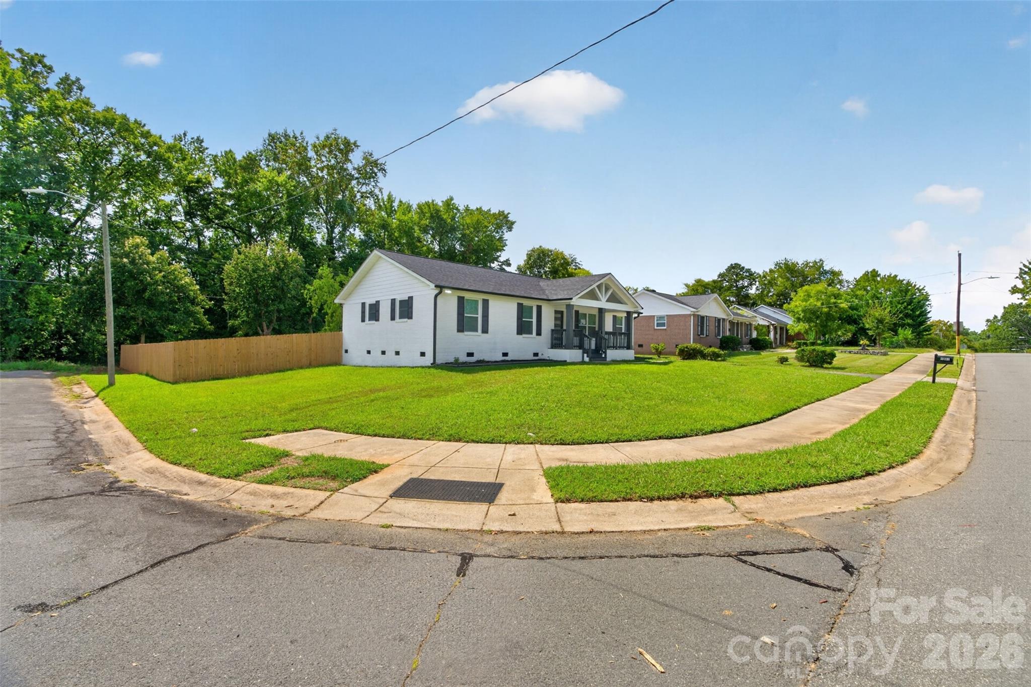 3001 Dalecrest Drive