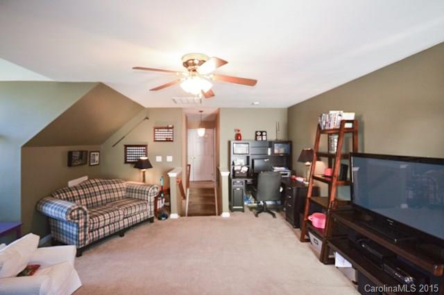 Brandon Oaks - Residential