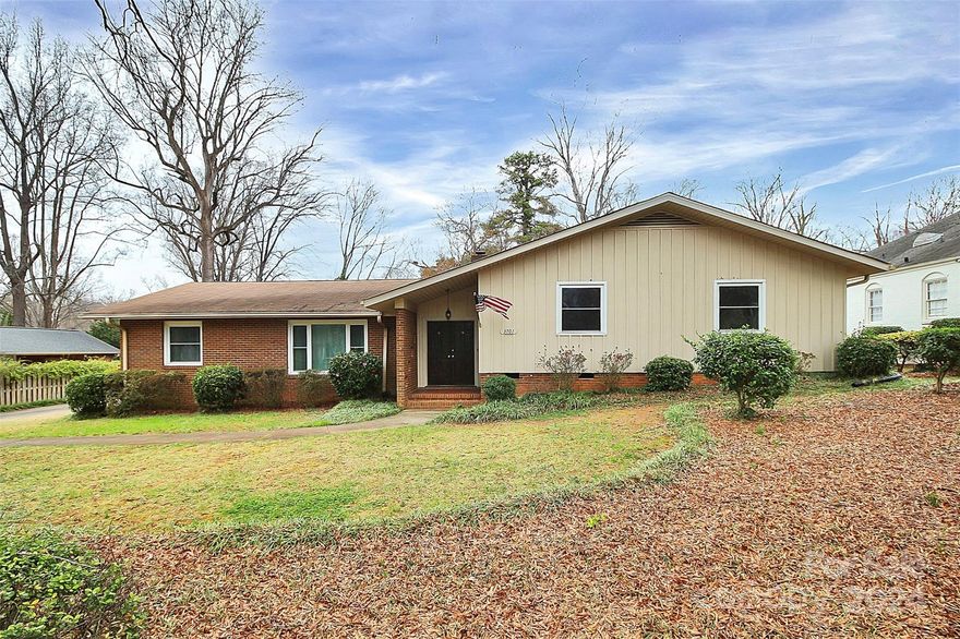 Welcome to Mountainbrook where cherished memories await in this delightful 4-bd, 2.5-bth home nestled on a 1/2 acre lot. Boasting a rich history of 59 yrs w/ the same family, this home offers the perfect canvas for your family's story. All rms are spacious w/ hdwds in all except kit, laundry & baths. Den is enhanced w/ "Pegged" hdwds, corner FP, skylight & built-ins. All baths updated between 2017-19. Carport could easily convert to a garage w/ workshop/utility rm. 13x14 screened porch overlooks lg, flat lot w/ mature landscaping. Most of the back yard is fenced. HVAC 2017. This property presents an exceptional opportunity to move right in or customize to your taste w/ endless possibilities. Residents enjoy access to Anne Heinig Park, perfect for outdoor fun, & have the option to join the coveted MB Swim & Racquet Club. Seize this incredible opportunity to own a piece of MB history. Schedule your showing today & experience the warmth & character of this beloved family home. Sold as-is.