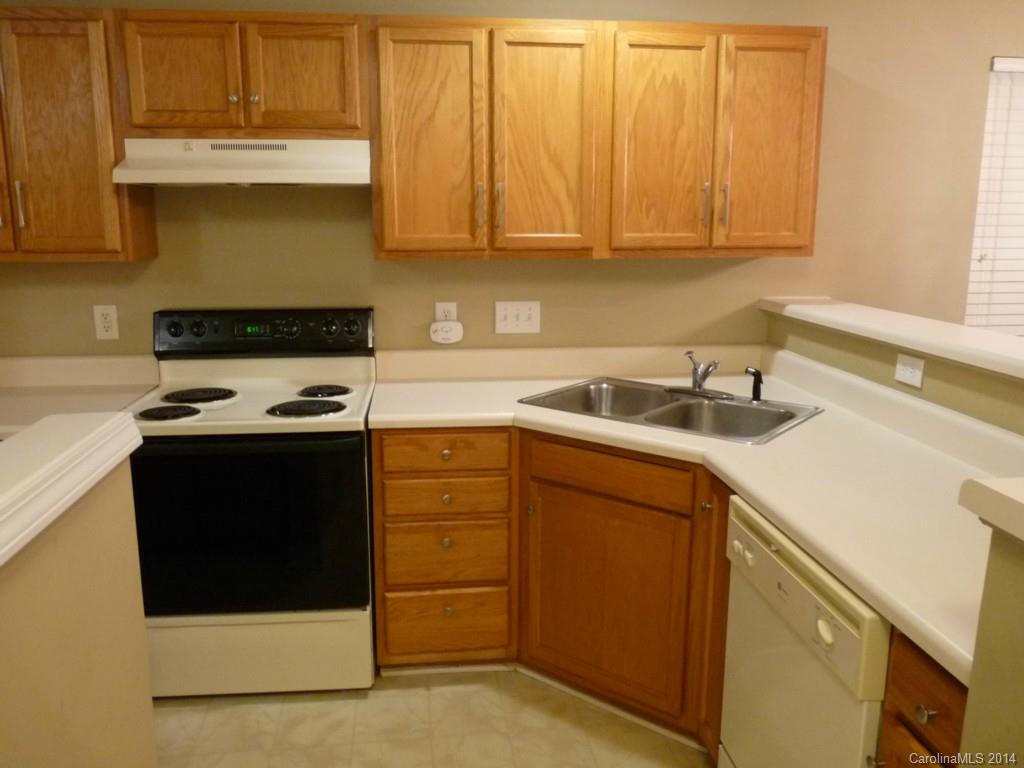 Tyler Woods - Residential Lease