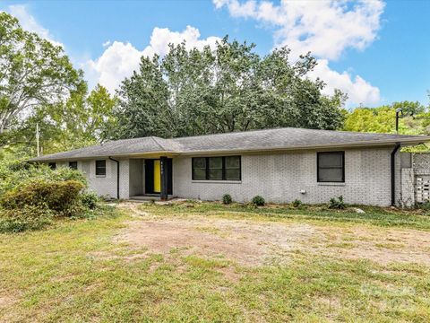 Photo of 4500 Matthews Mint Hill Road, Matthews, NC 28105 (MLS # 4305551)
