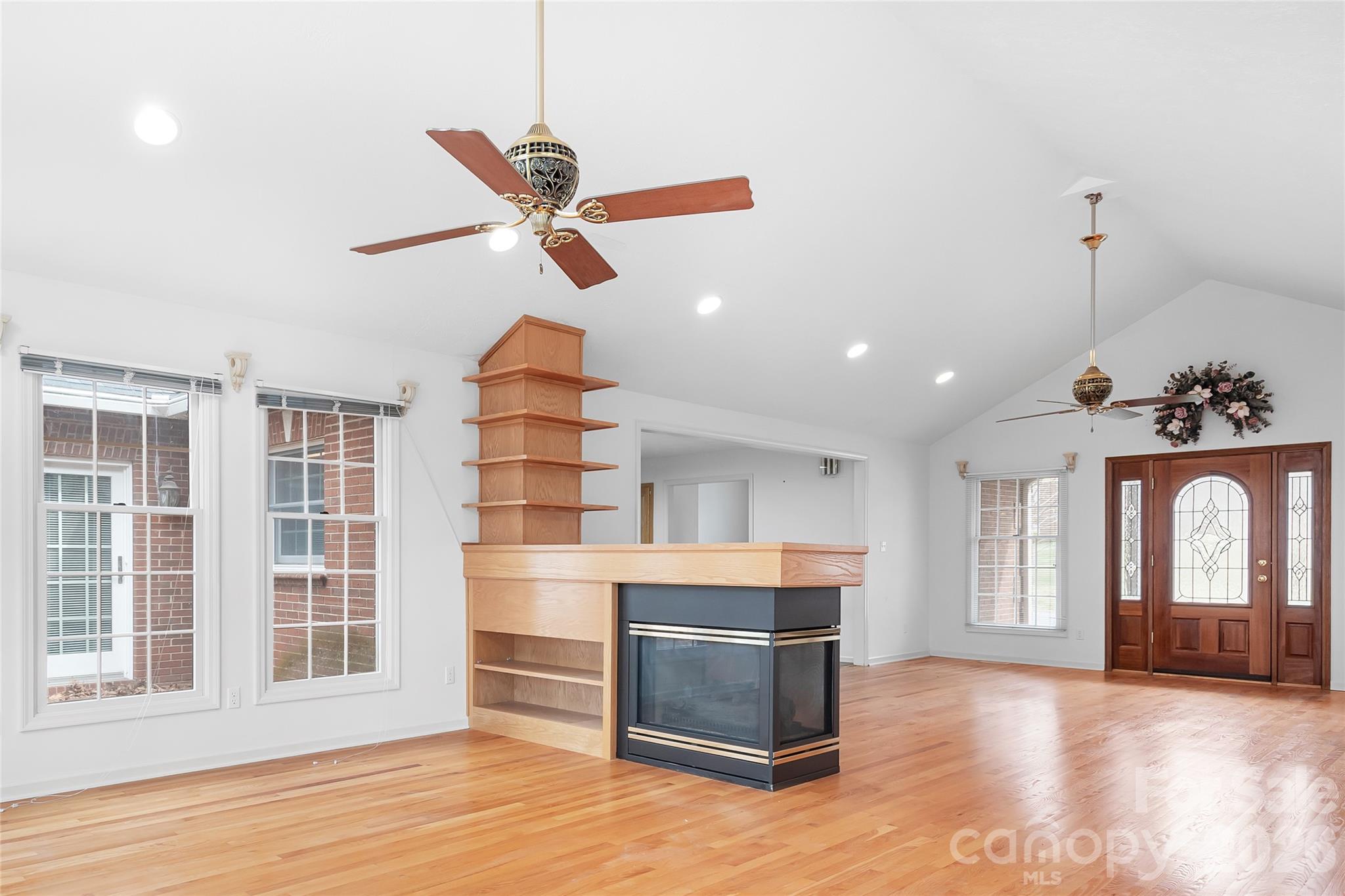 Barringer Woods - Residential