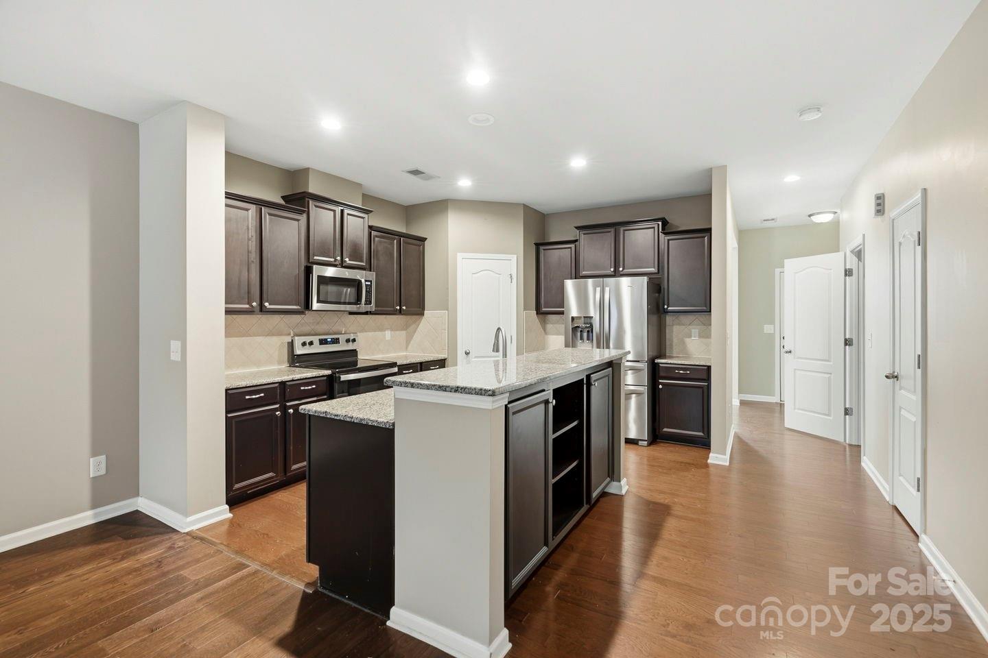 Almond Glen - Residential