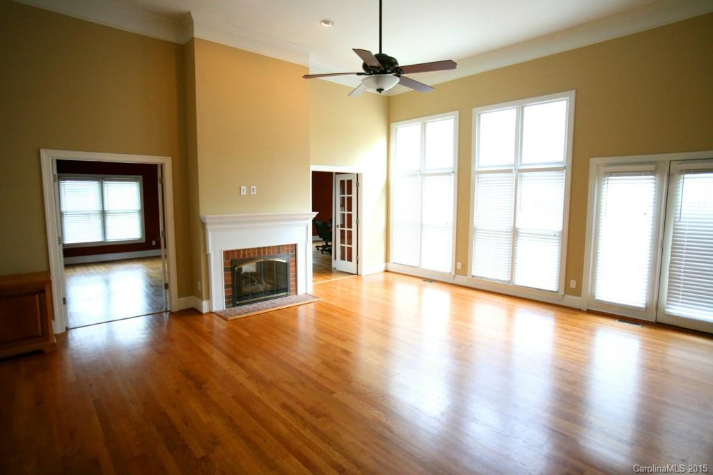 Kings Crossing - Residential