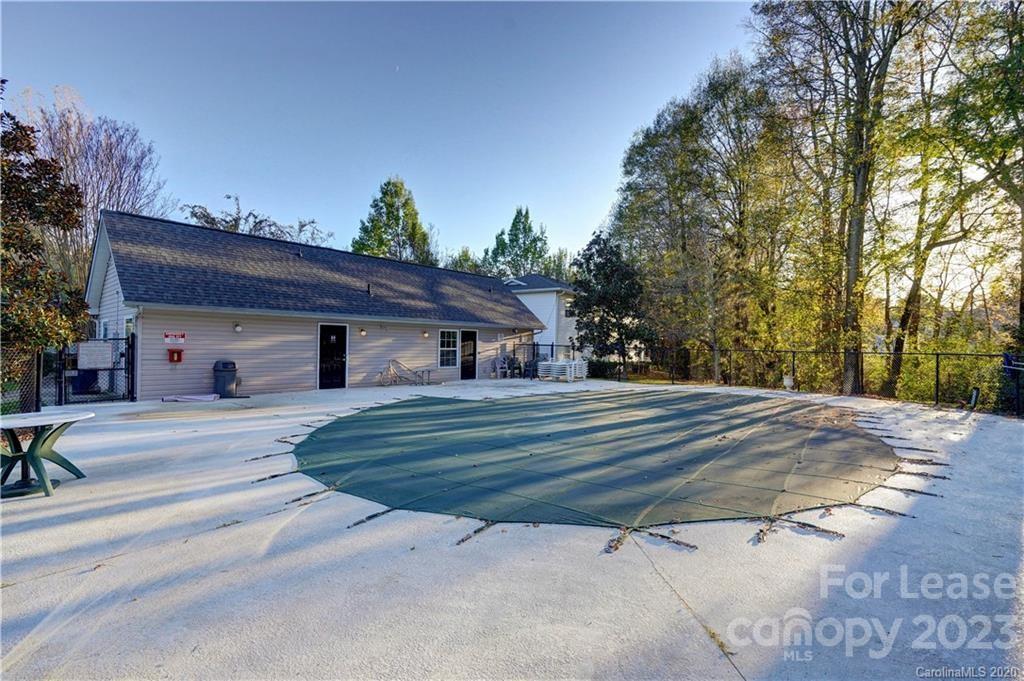 Mill Creek - Residential Lease