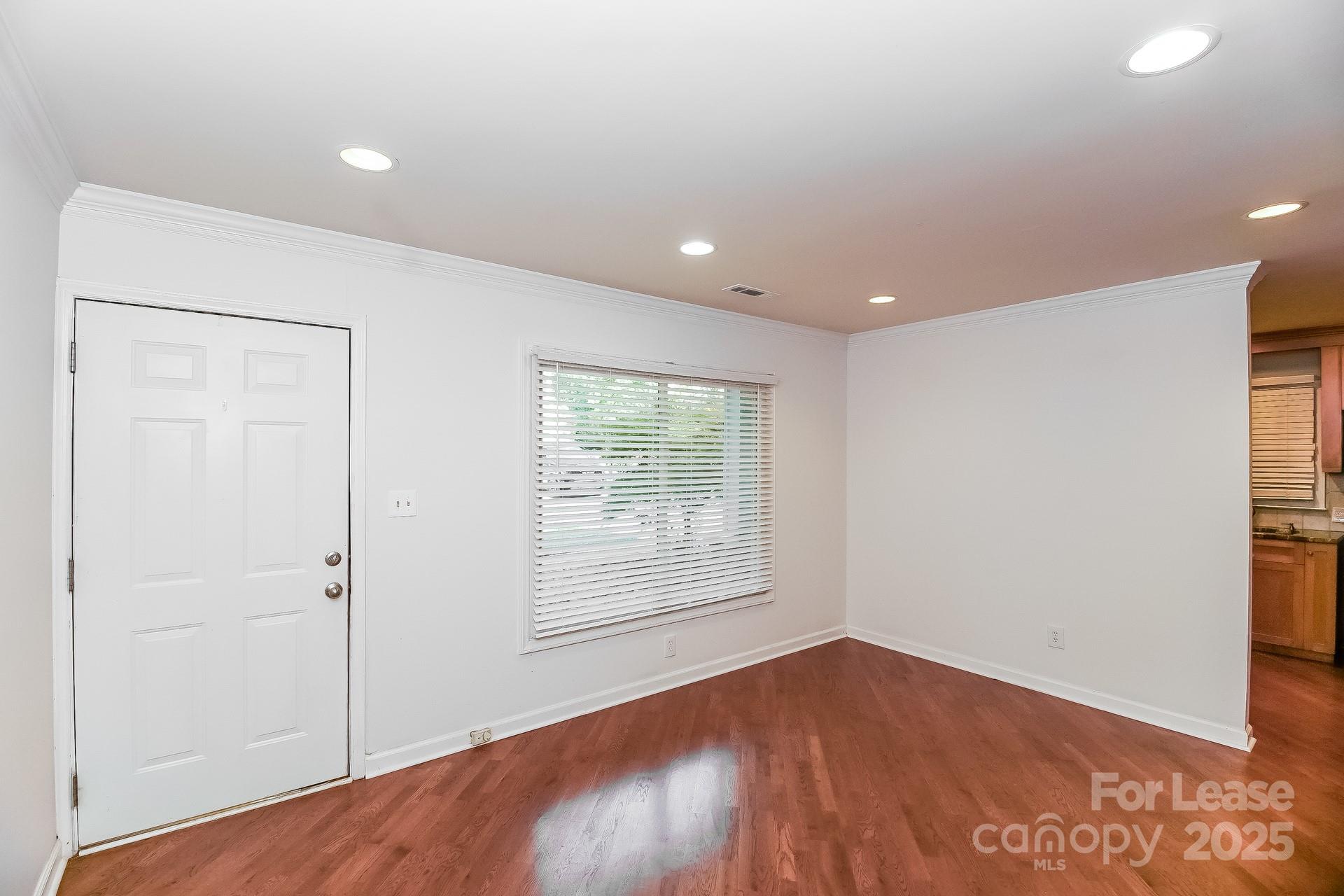 Nixon Heights - Residential Lease