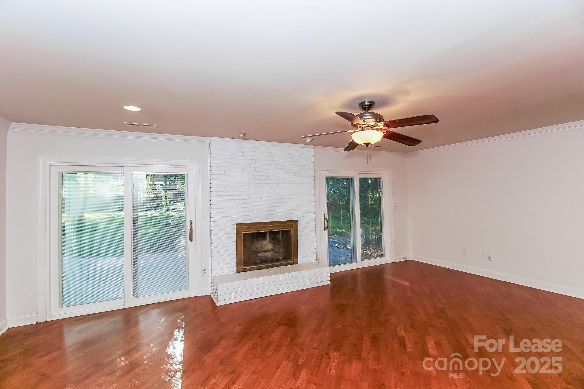 Nixon Heights - Residential Lease