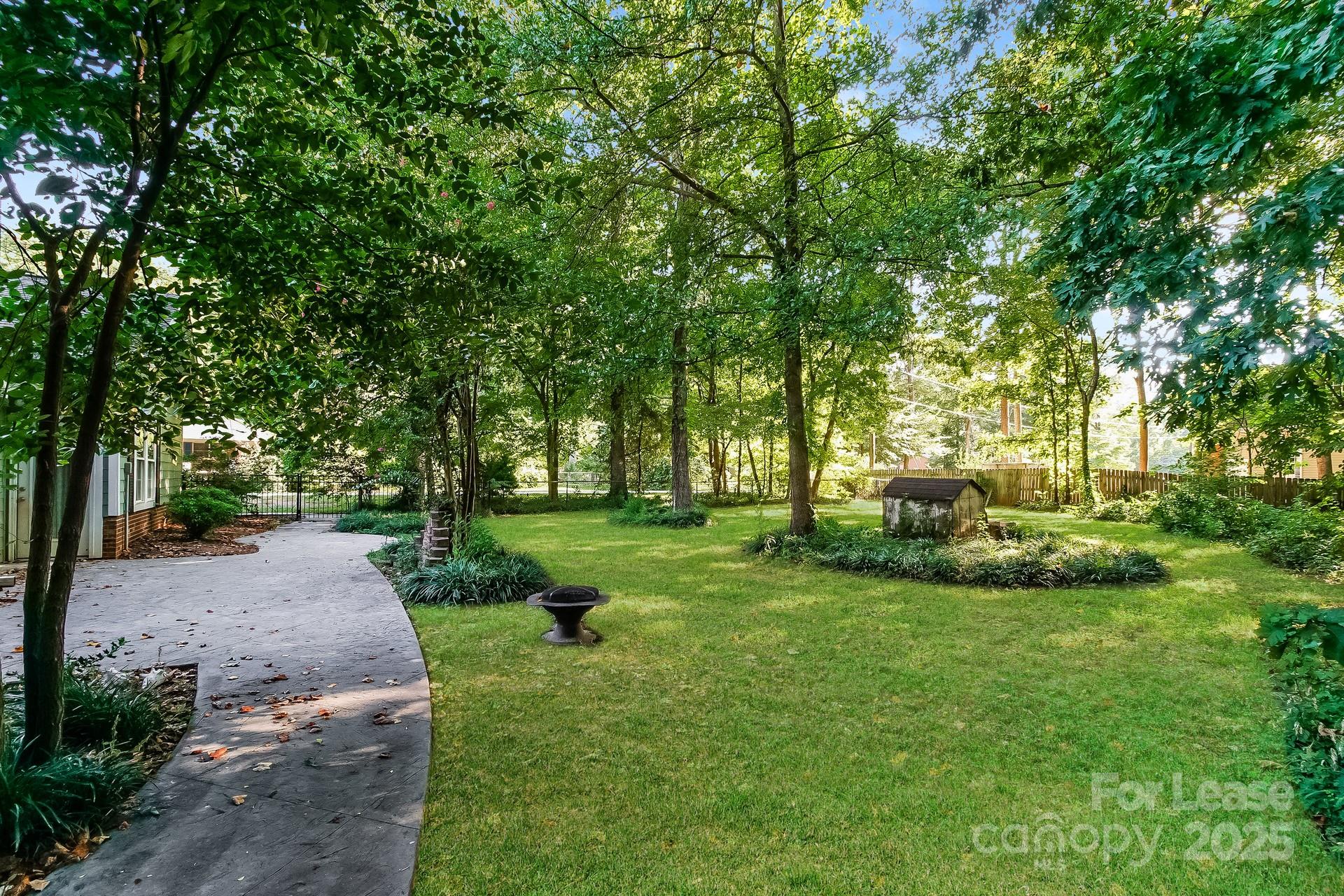 Nixon Heights - Residential Lease