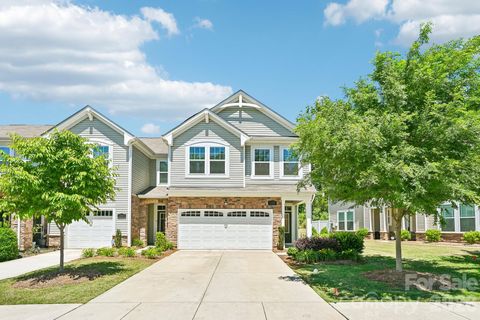 1325 Southern Sugar Drive Charlotte NC 28262