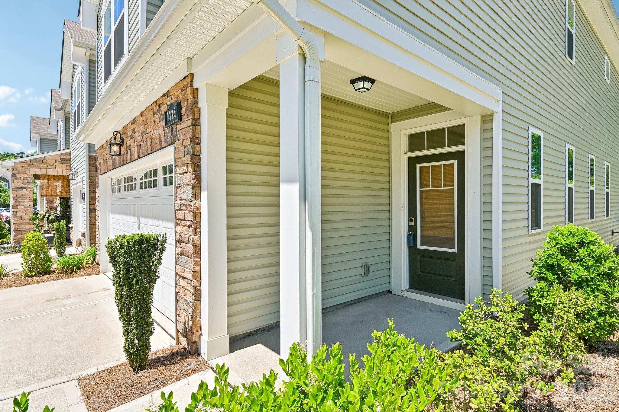 1325 Southern Sugar Drive