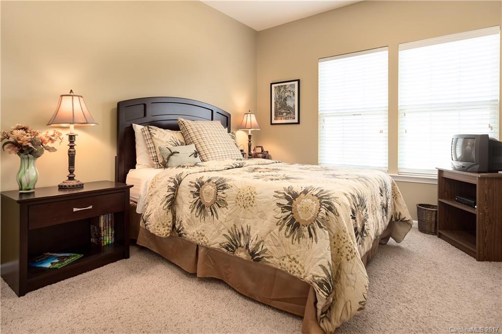 Park South Station - Residential