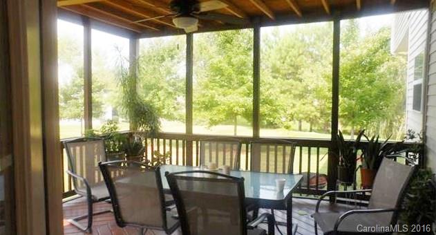 Autumn Cove At Lake Wylie - Residential