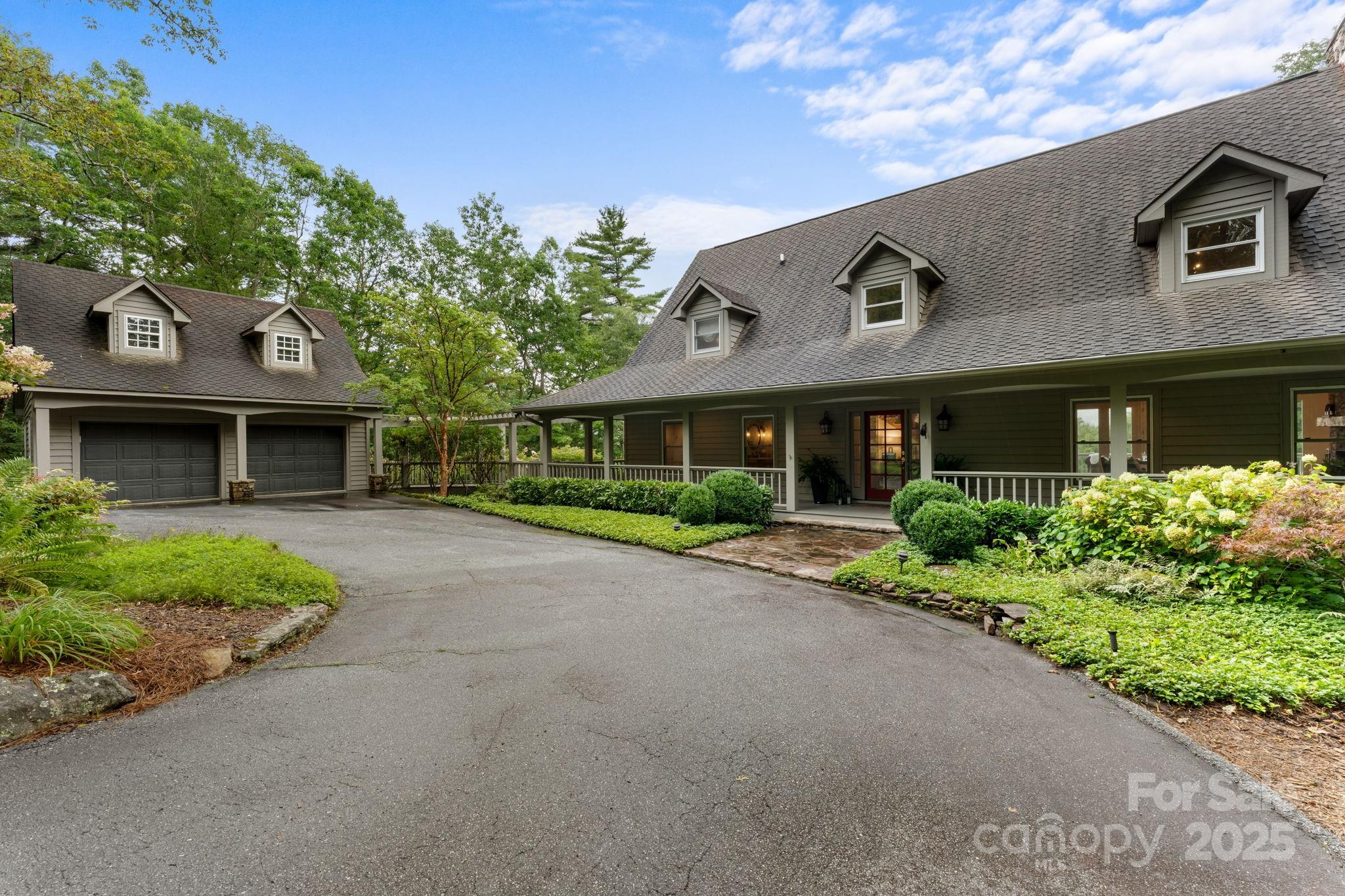 1031 W Rochester Drive 9