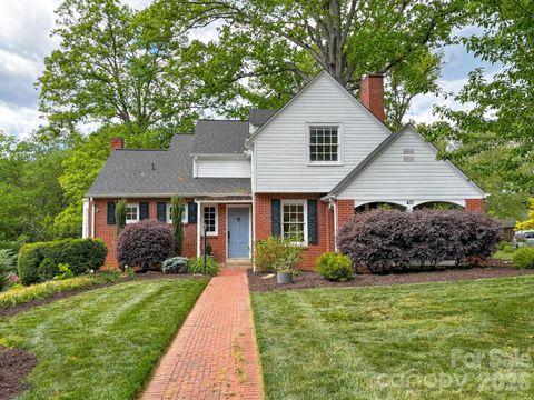 Photo of 431 9th Street NW, Hickory, NC 28601 (MLS # 4371820)