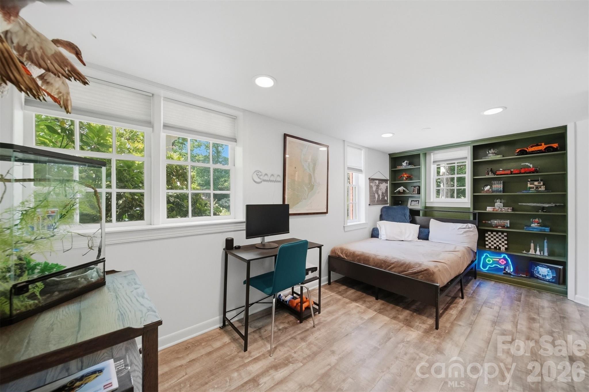 Hillcrest - Residential