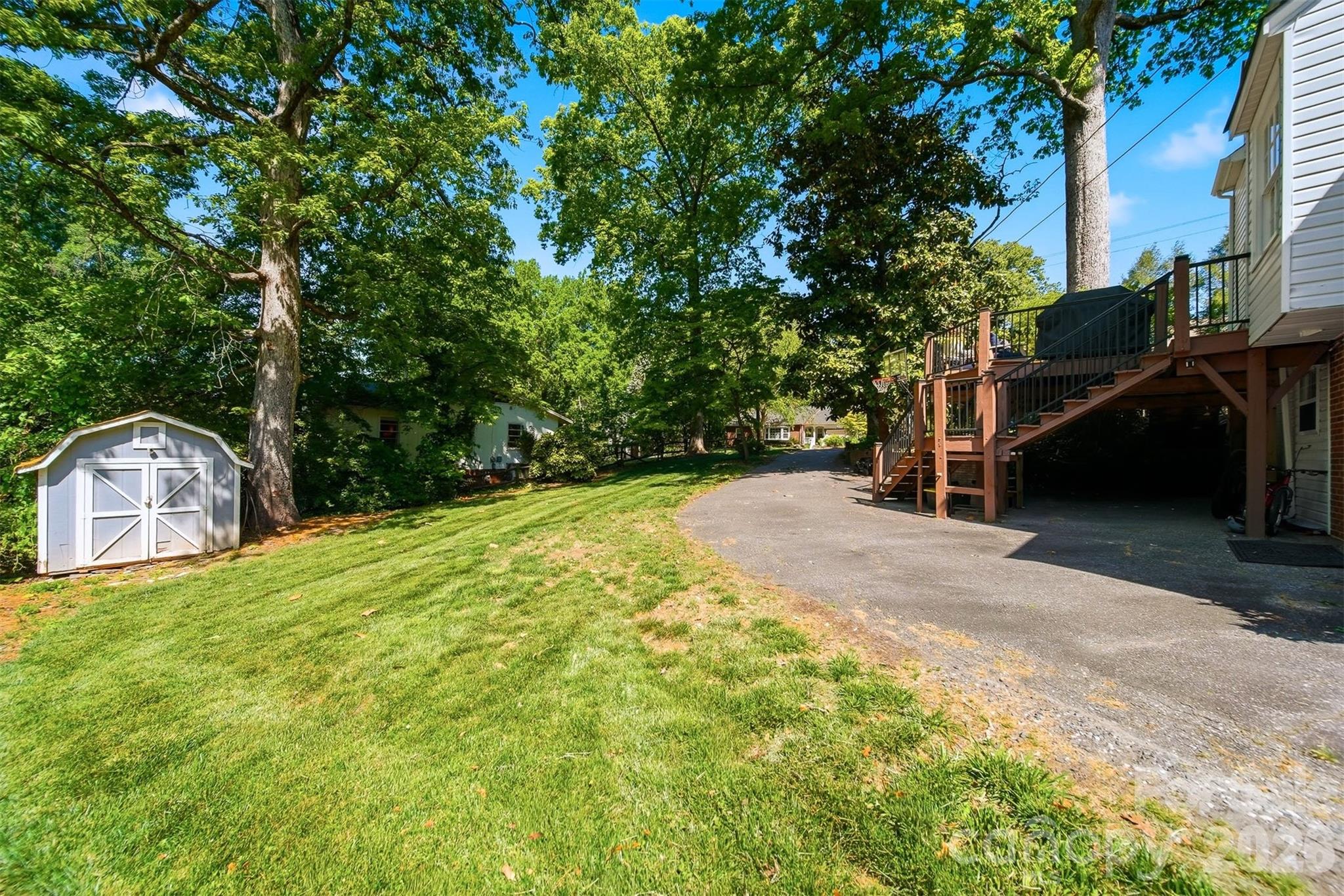 Hillcrest - Residential