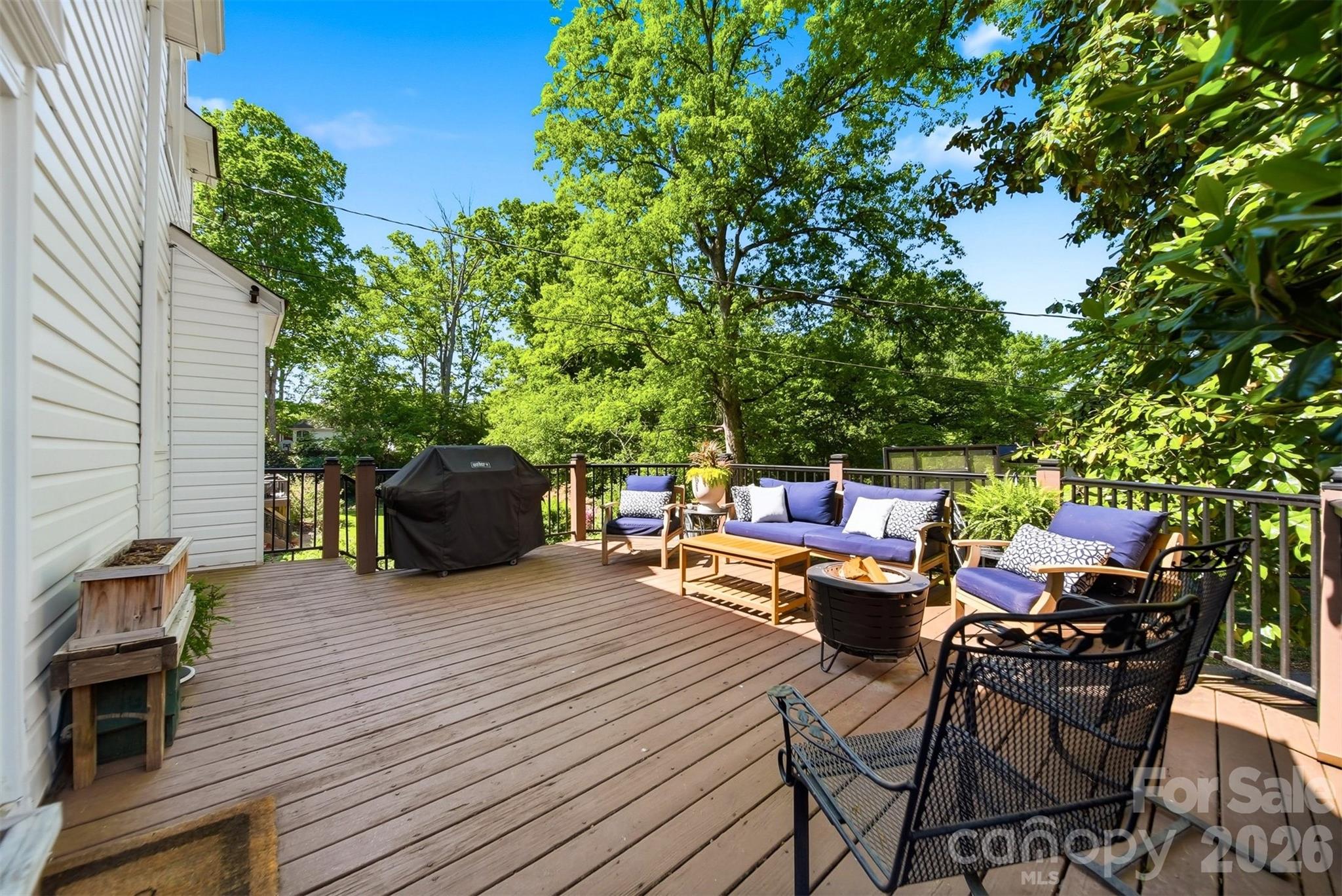 Hillcrest - Residential