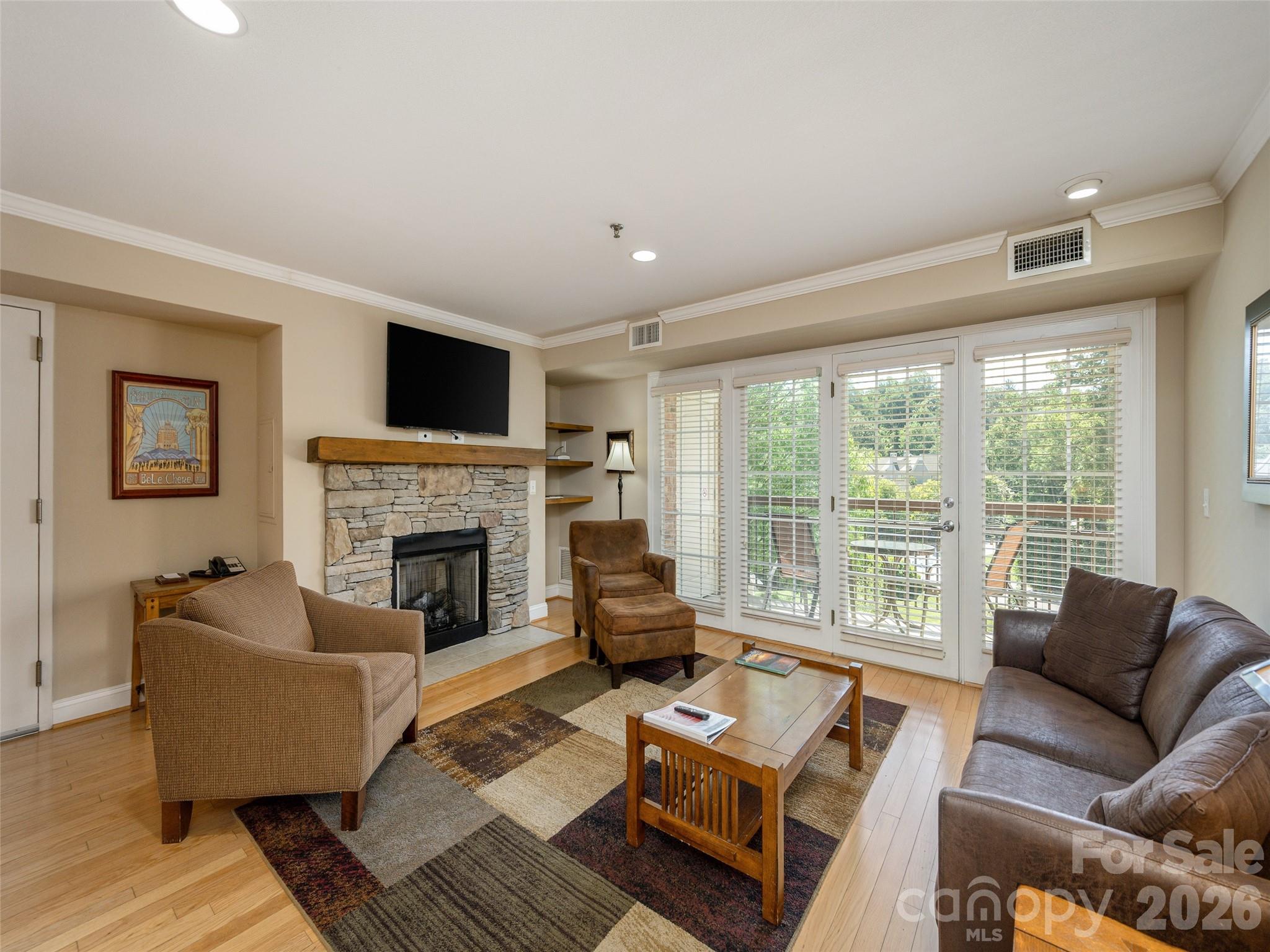 208 Bowling Park Road 208