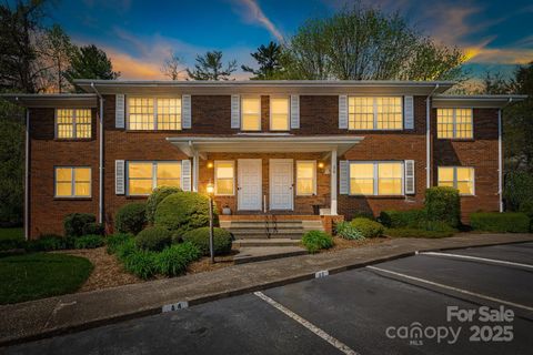 Photo of 28 Capri Lane #3A, Hendersonville, NC 28792 (MLS # 4247195)