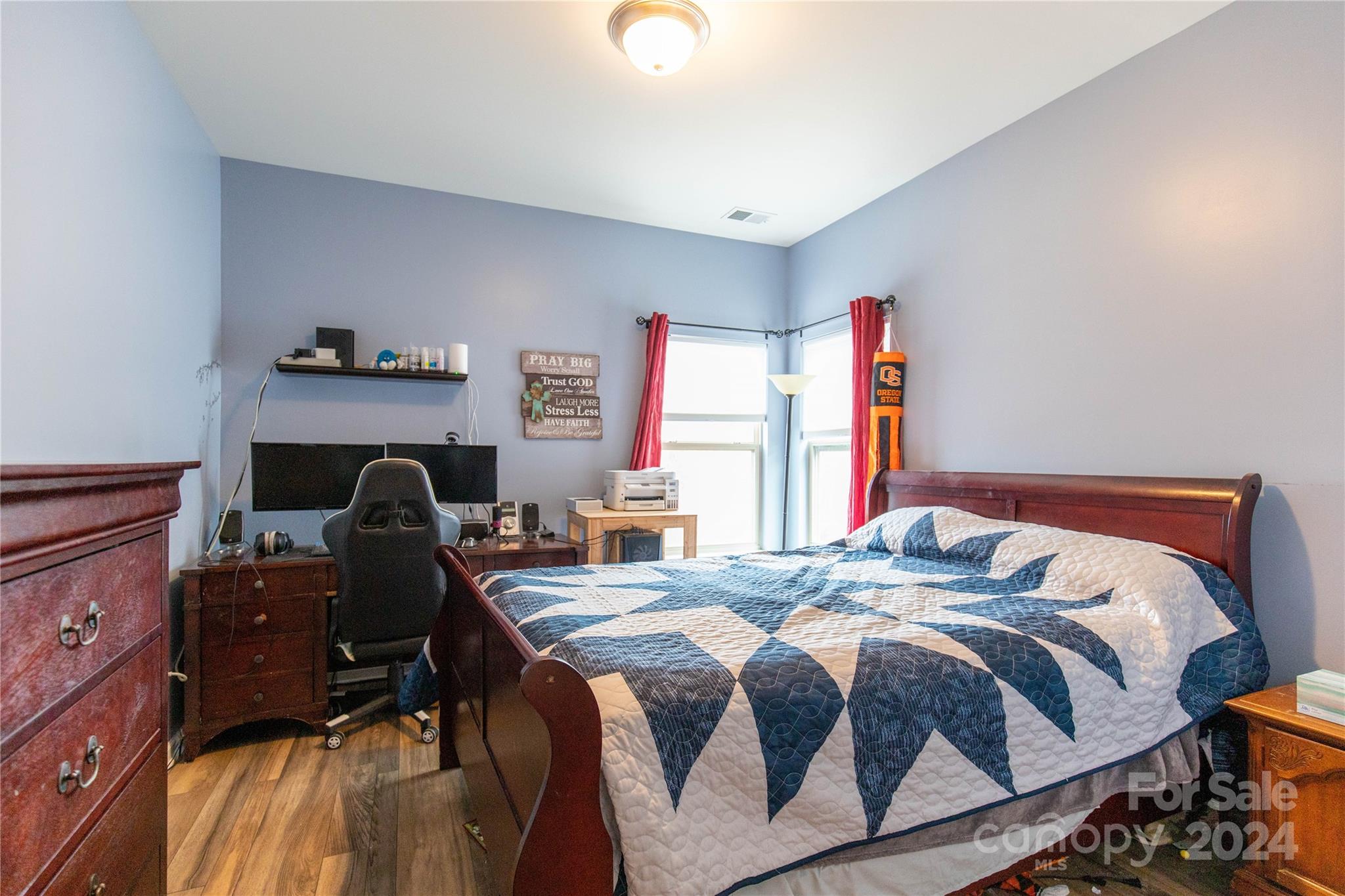 Curtis Pond - Residential