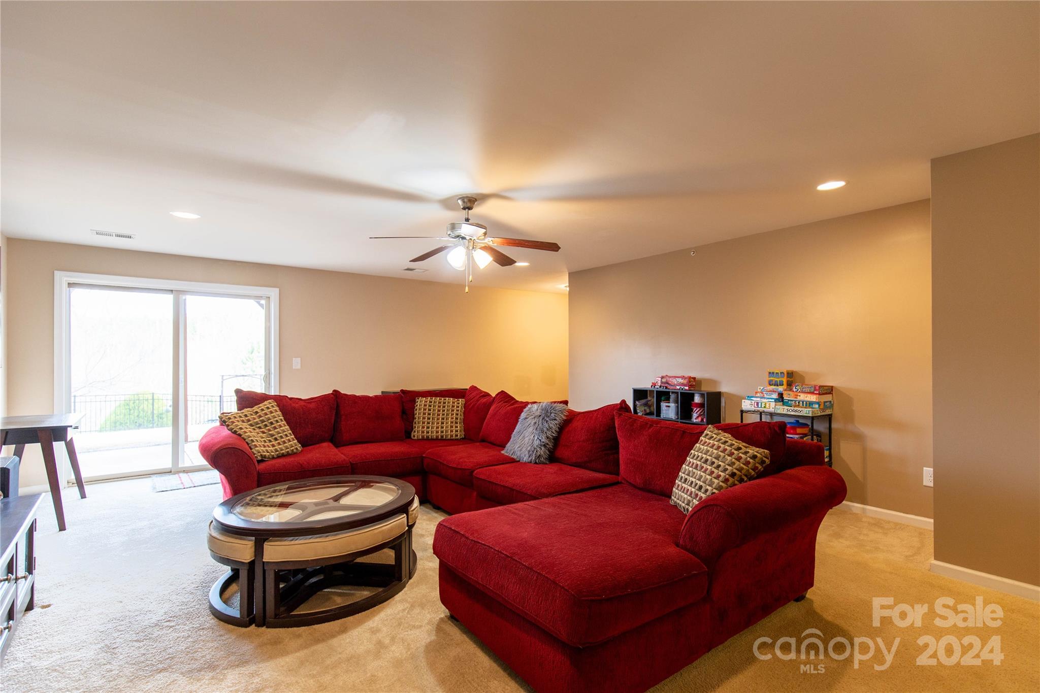 Curtis Pond - Residential