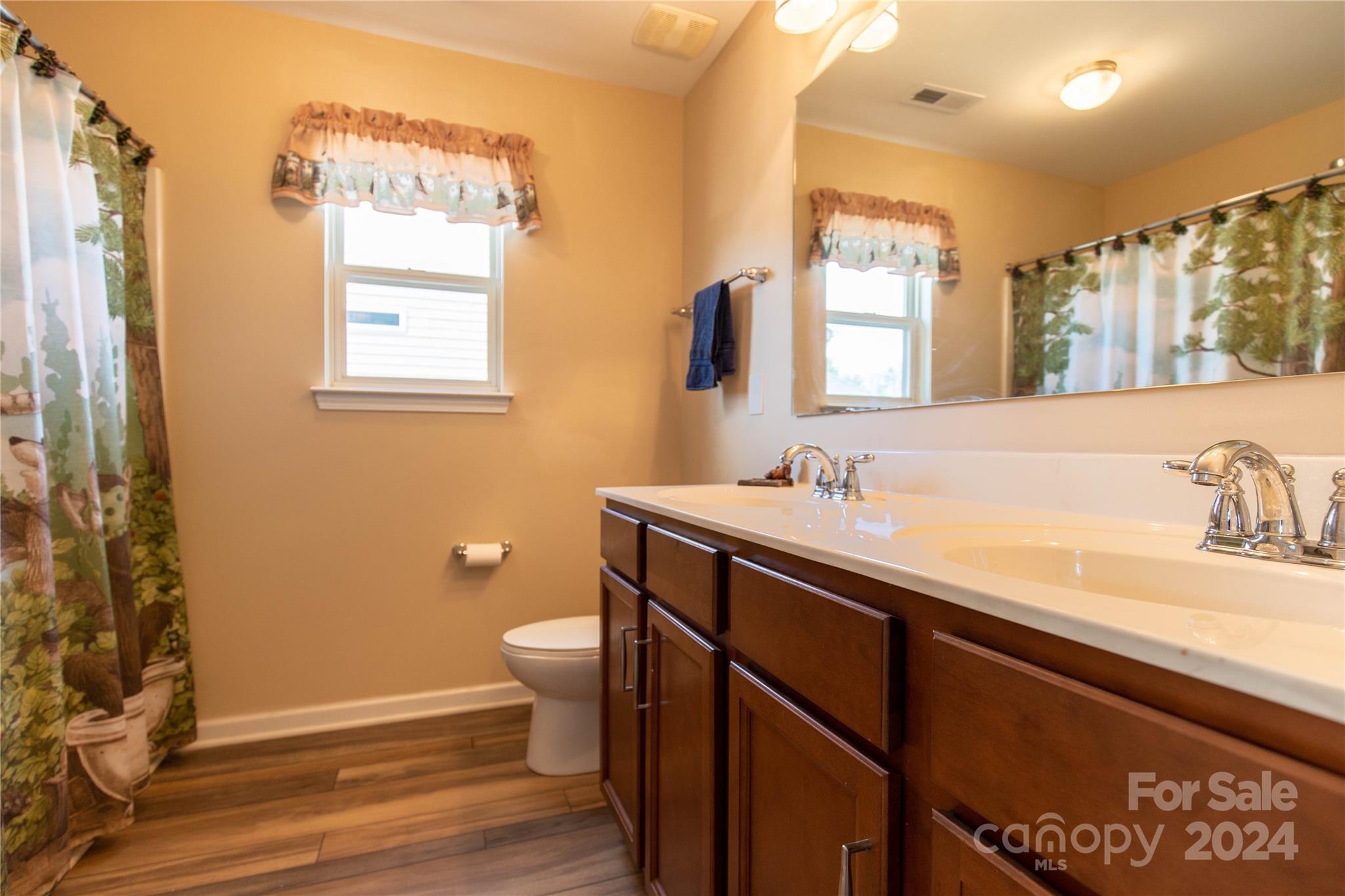 Curtis Pond - Residential