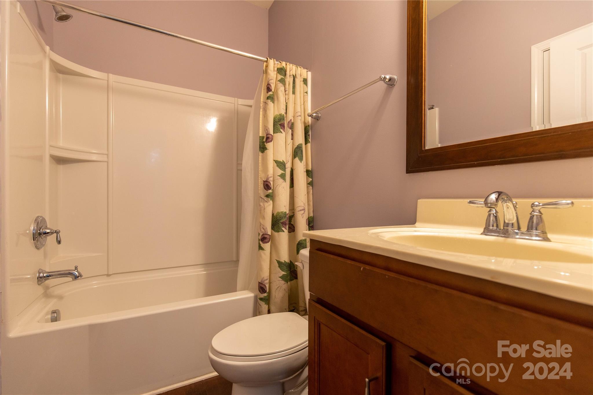 Curtis Pond - Residential