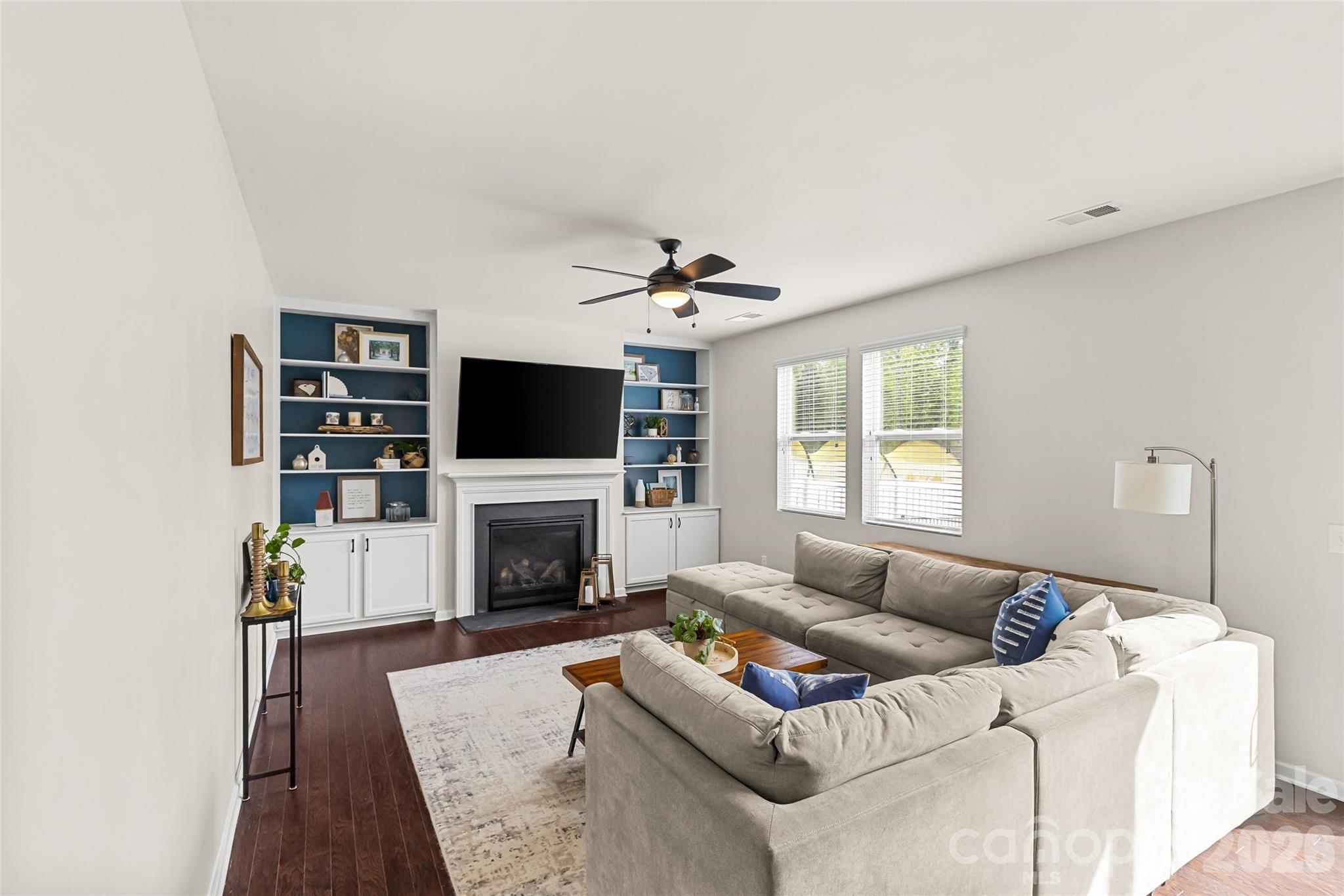 Kings Grove Manor - Residential