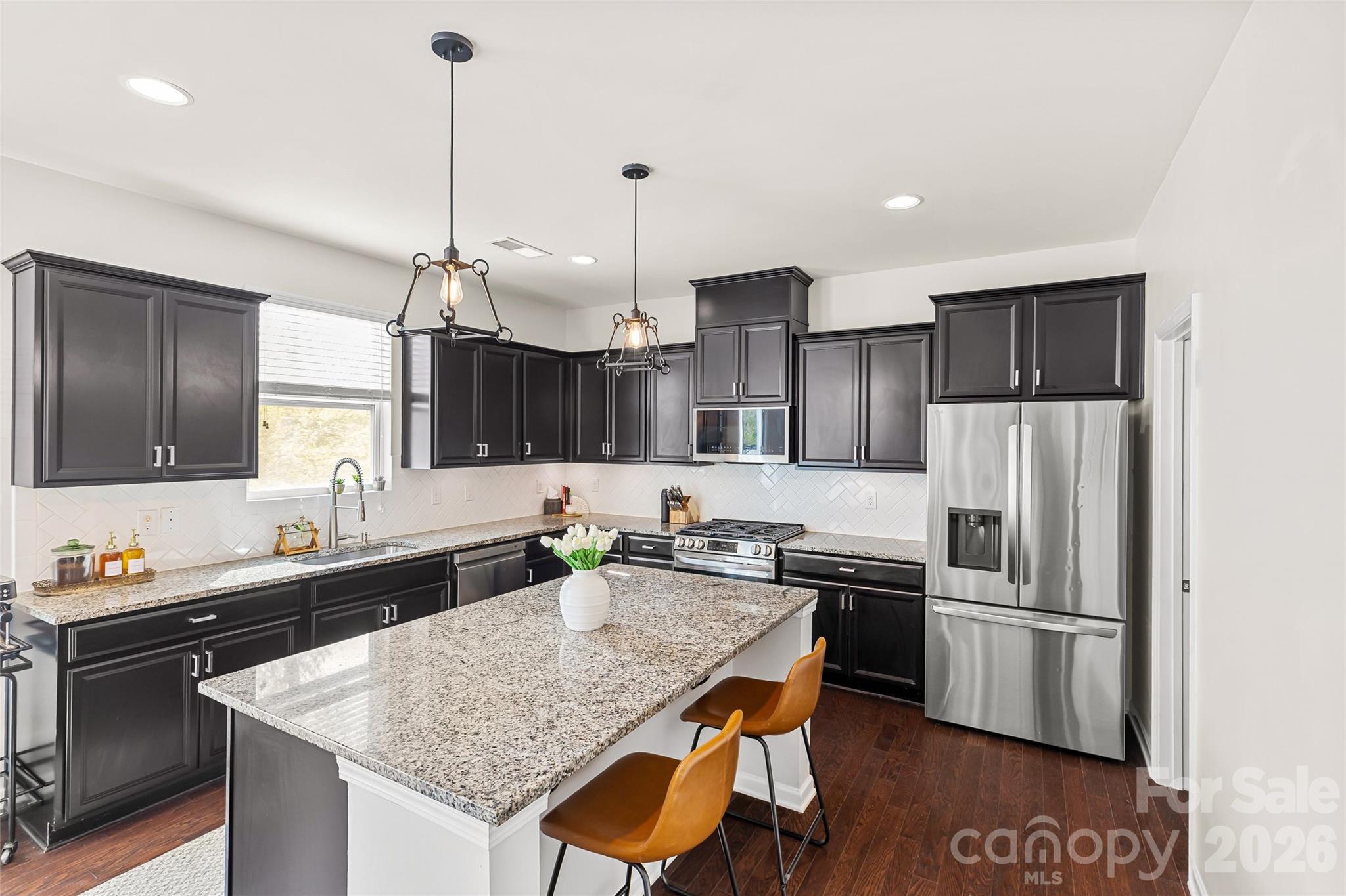 Kings Grove Manor - Residential