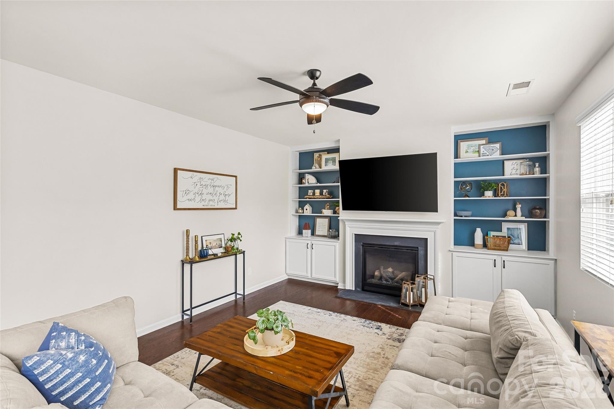 Kings Grove Manor - Residential