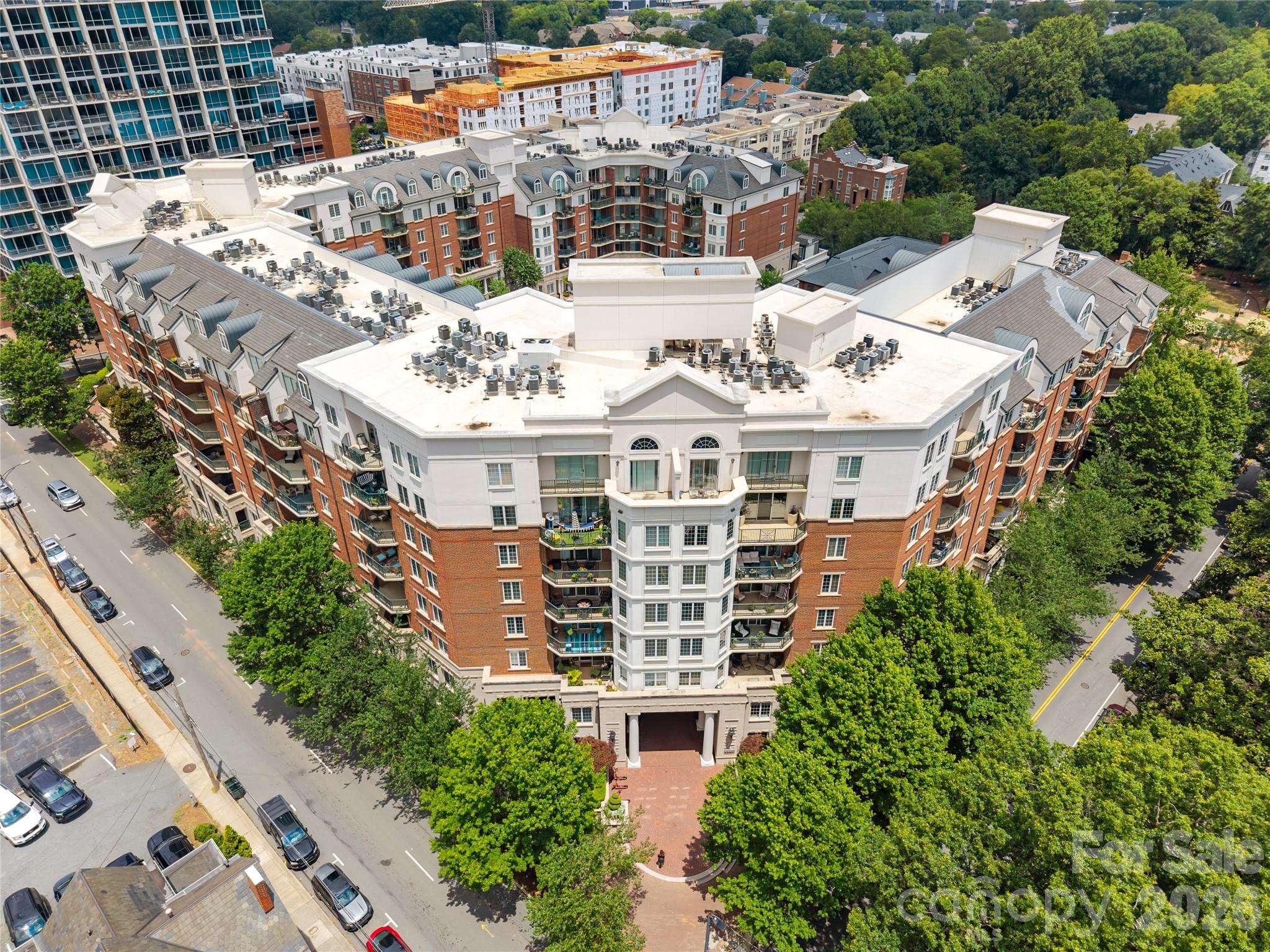 300 W 5th Street 343