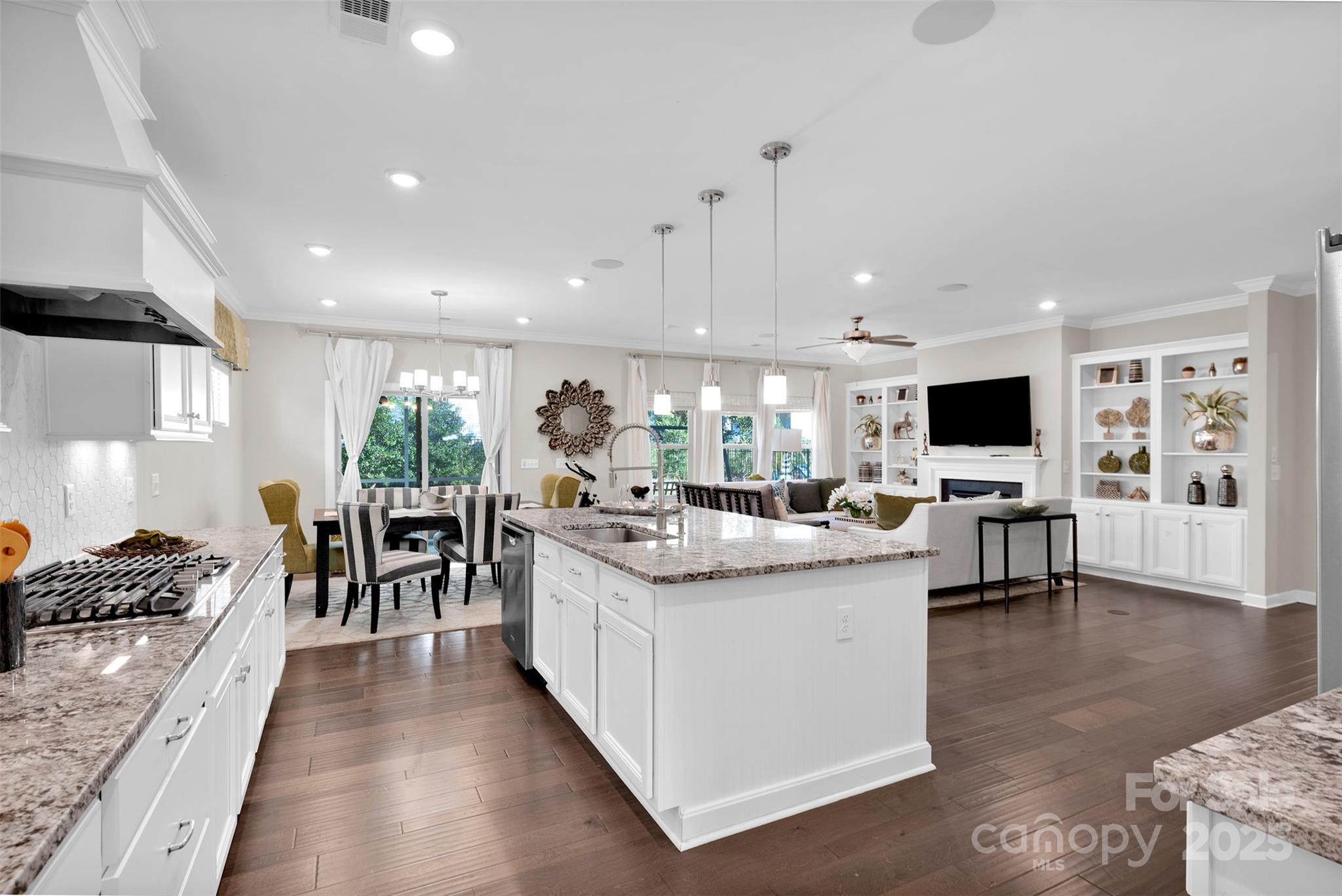 Saxon Place - Residential