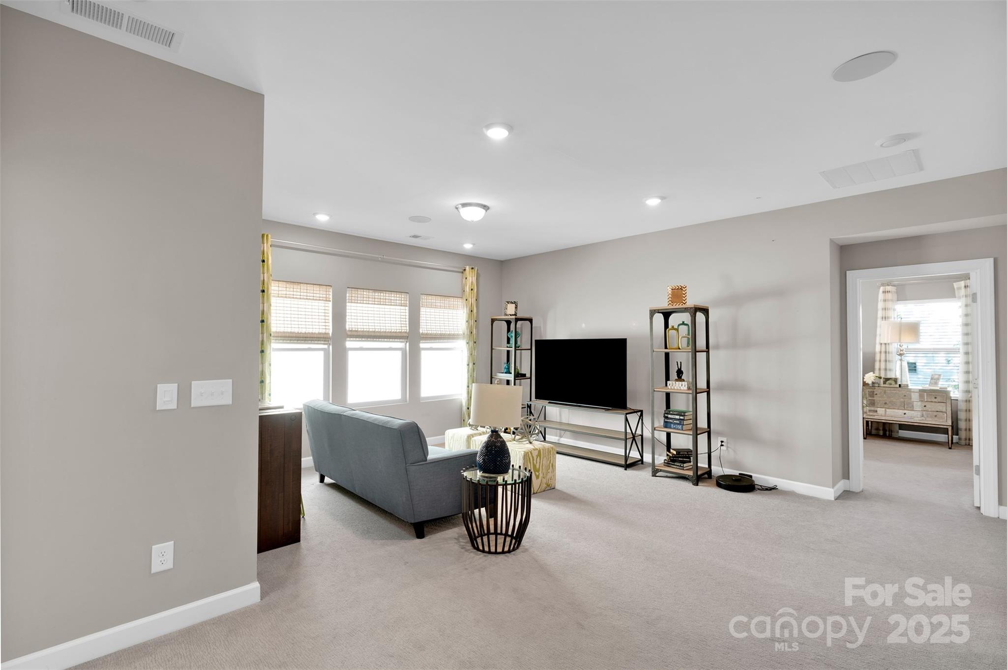 Saxon Place - Residential