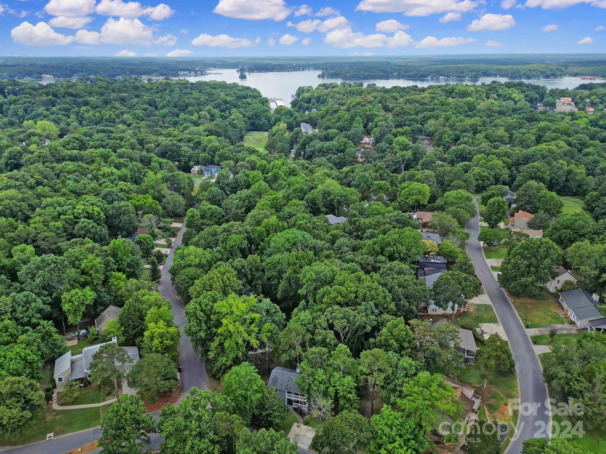 Tega Cay - Residential